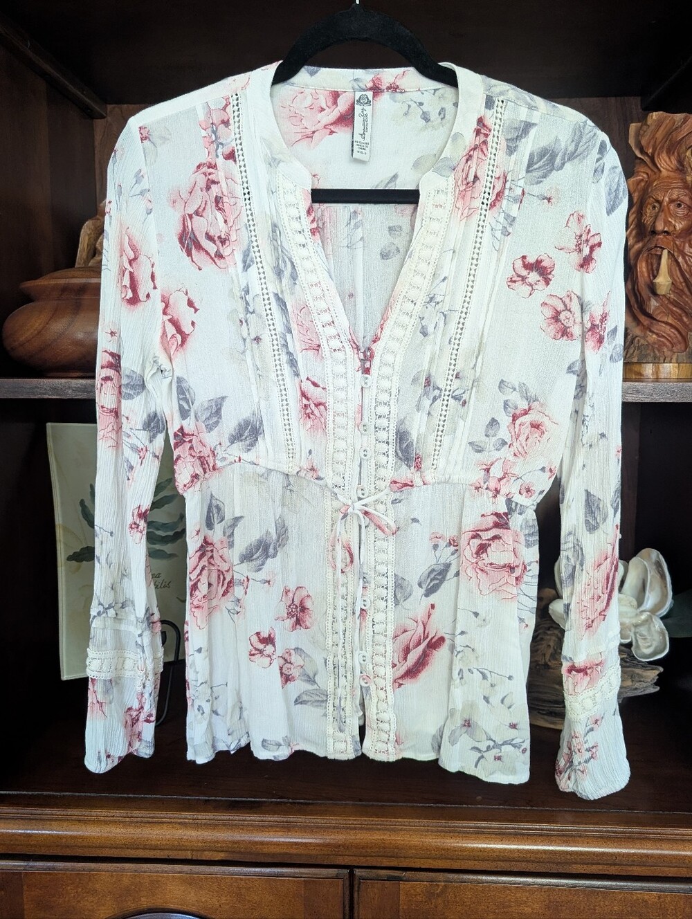 American Rag White Floral Lace-Trim Peasant Blouse with Pink Roses